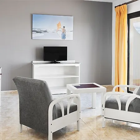 Elba Lucia Sport & Apartman Antigua